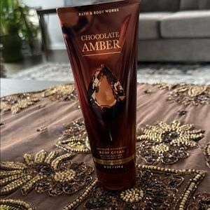 Bath & Body Works Chocolate Amber Body Cream - Rich Brown